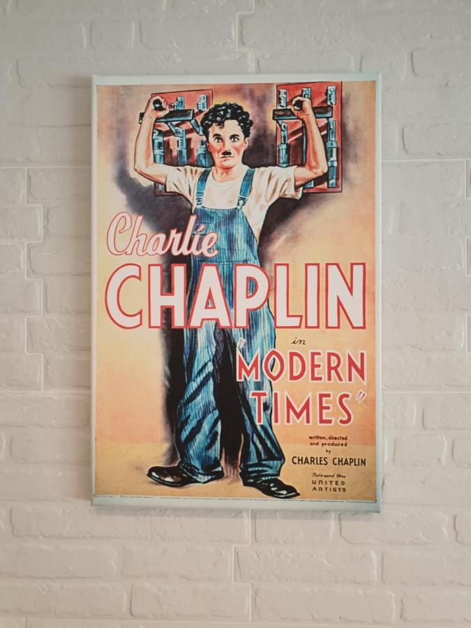 Modern Times Apartment *
