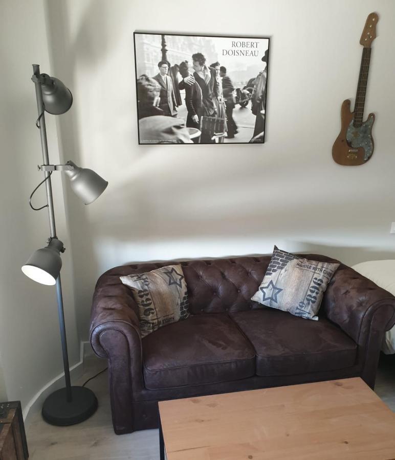 Apartment Modern Times