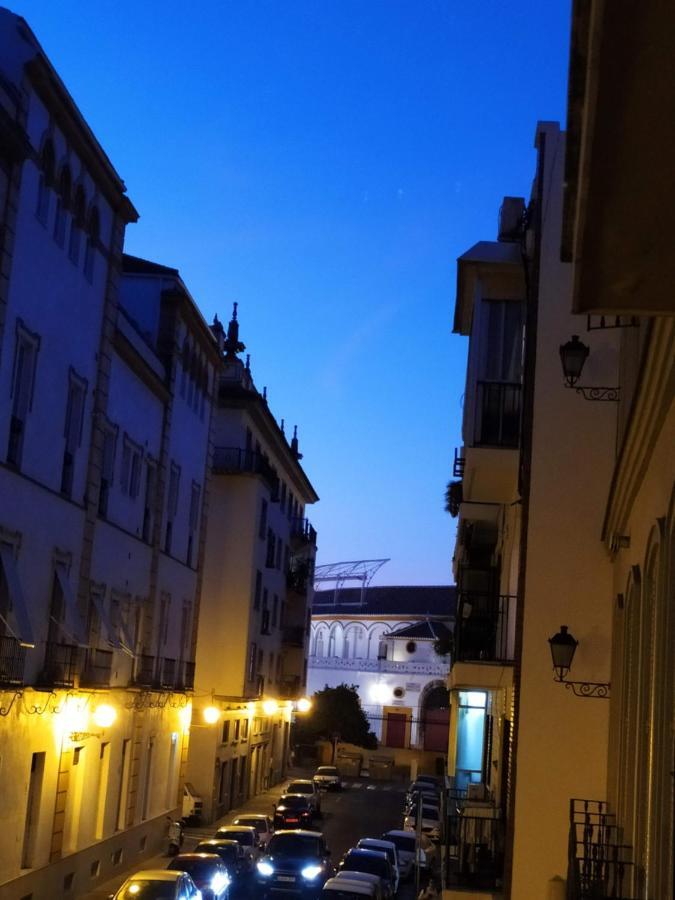 Precioso En El Arenal Seville