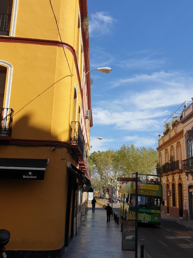 Dona Lola Corner Seville