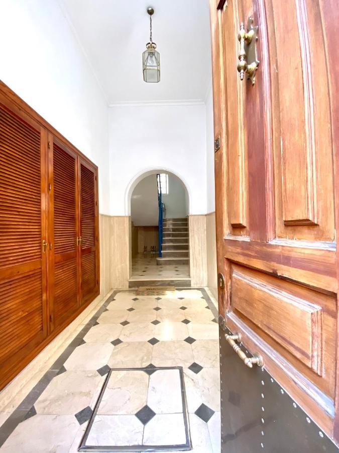 Homestay Serva La Bari Seville