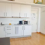 Homeyseville- Lovely Apartment In Seville City Center, Parking Optional