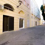 Sol y Pasión by RentalSevilla
