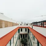 Modern And Wide- 1Bd 1Bth- Triana