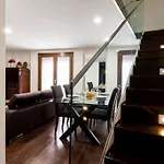 Fr26 Luxurious Apartment, 2 Minutes From Cathedral