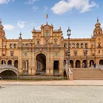 Lovely Apartment In Sevilla With Wifi