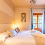 Justino Triana Suite By Valcambre
