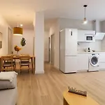 New Cozy Apartament Next To Sta Justa And Airport