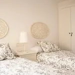 Goyeneta Apartments
