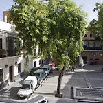 Plaza De Los Curtidores Sevilla
