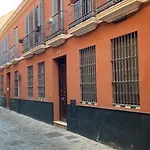 Pleno Centro De Sevilla- Junto Iglesia Montesion