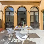 Aoa Maestranza Apartment