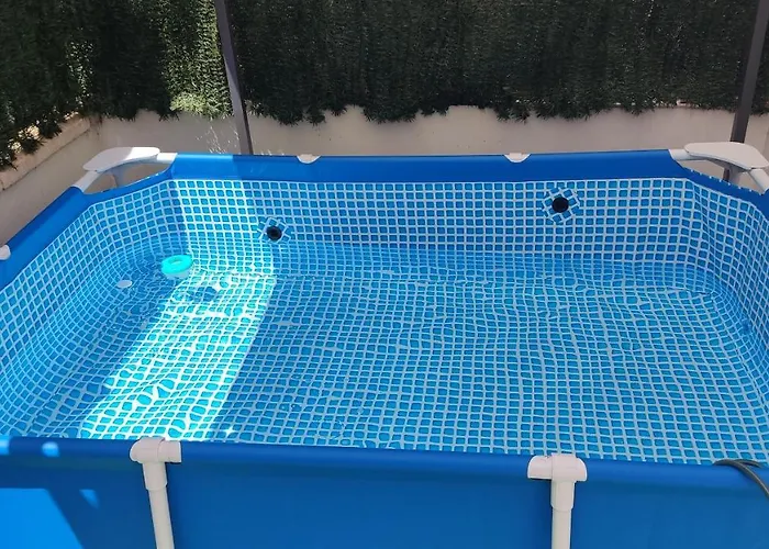 Apartamento con Patio muy cerca de Nervión