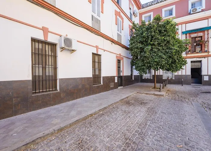 Sevillano apto en Centro cerca de Santa Justa