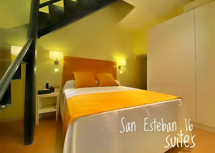 Triplex San Esteban 16 Senorial
