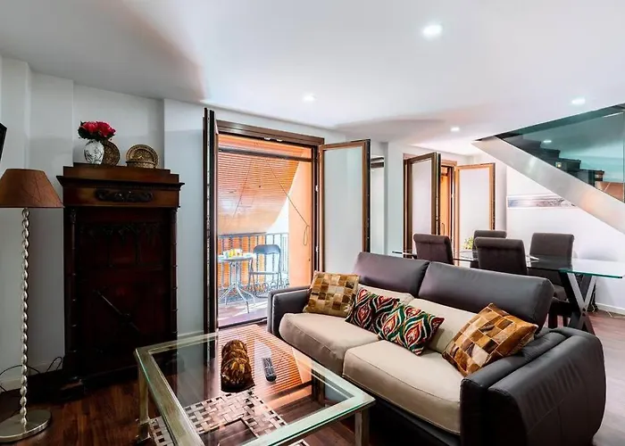 Fr26 Luxurious Apartment, 2 Minutes From Cathedral