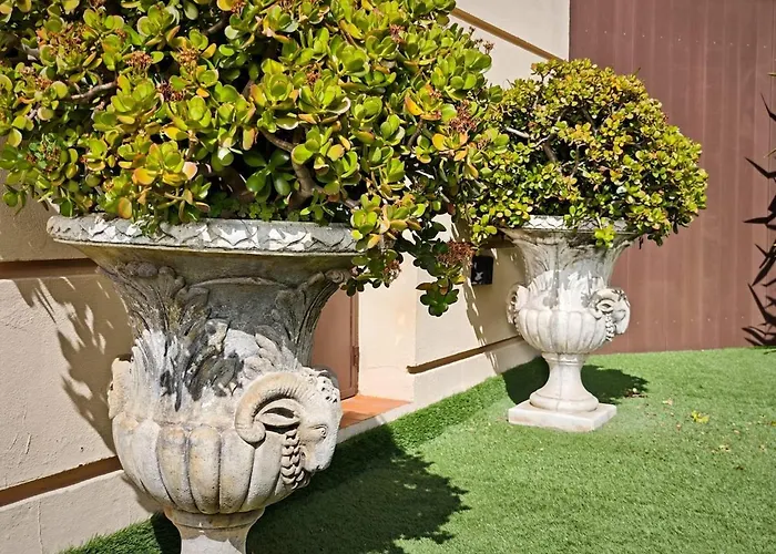 Santa Maria Suites