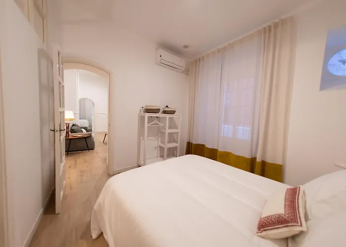 Charming Apartment In Seville