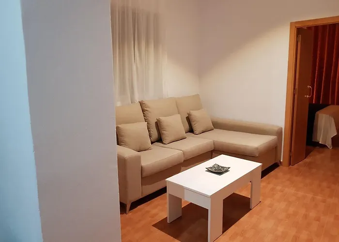 Apartment With 2 Bedrooms In Sevilla, With Wifi