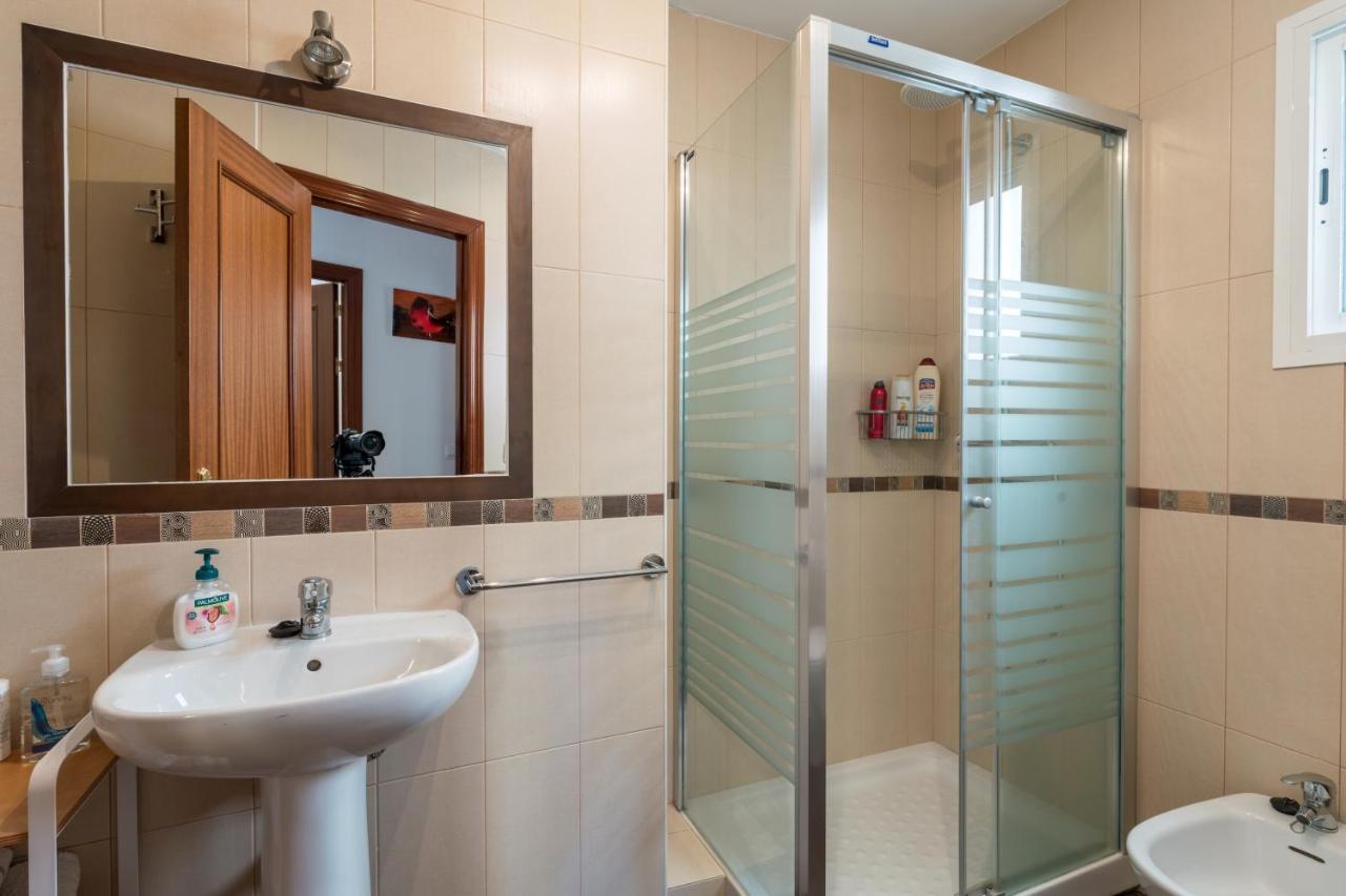 Anna - Triana Apartment Seville