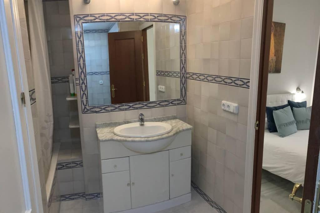 Apartamento 1 Minute From Cathedral. Feel The Heart Of
