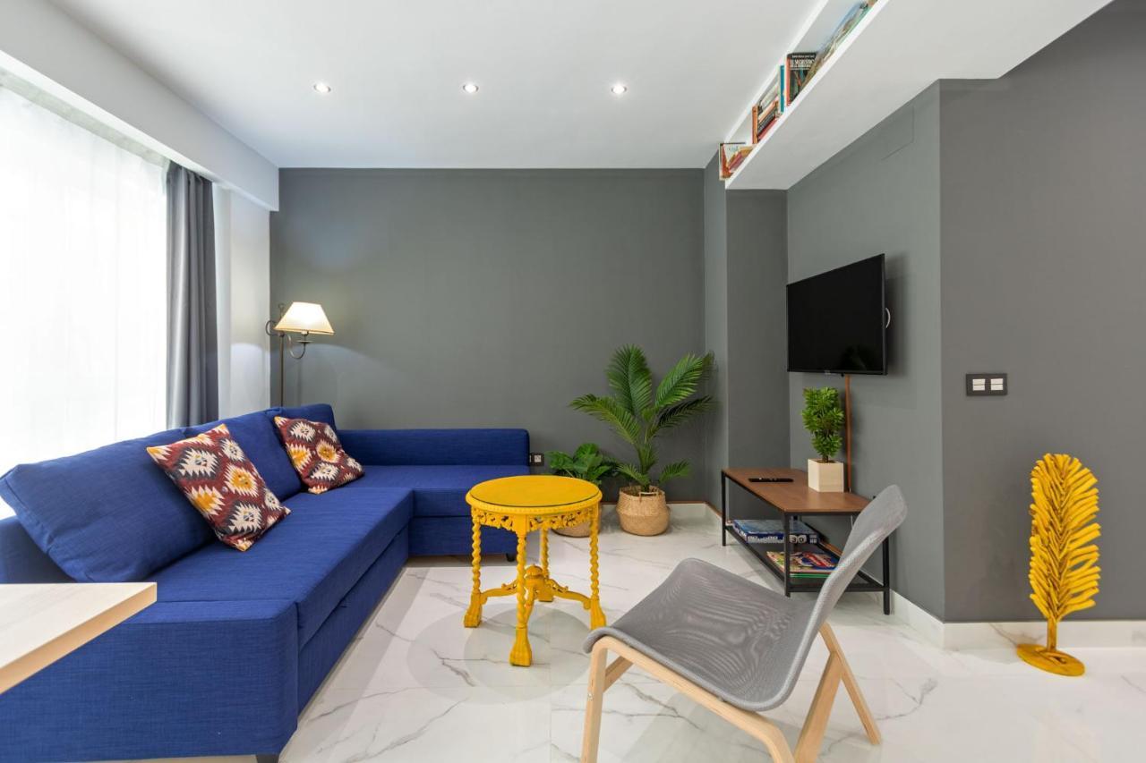 Lujan Deluxe By Valcambre * Seville