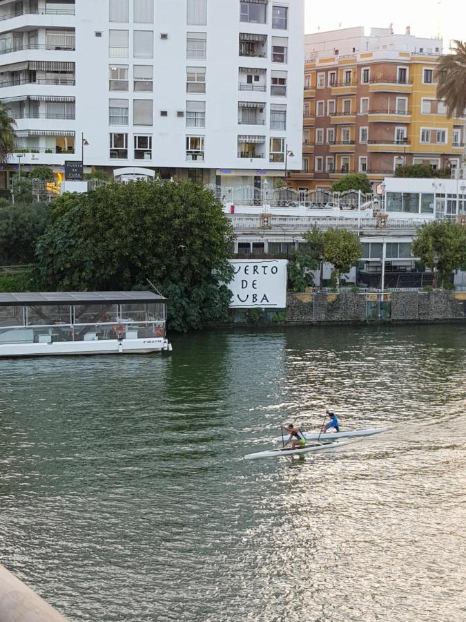 Magnifico Tipo En Triana *