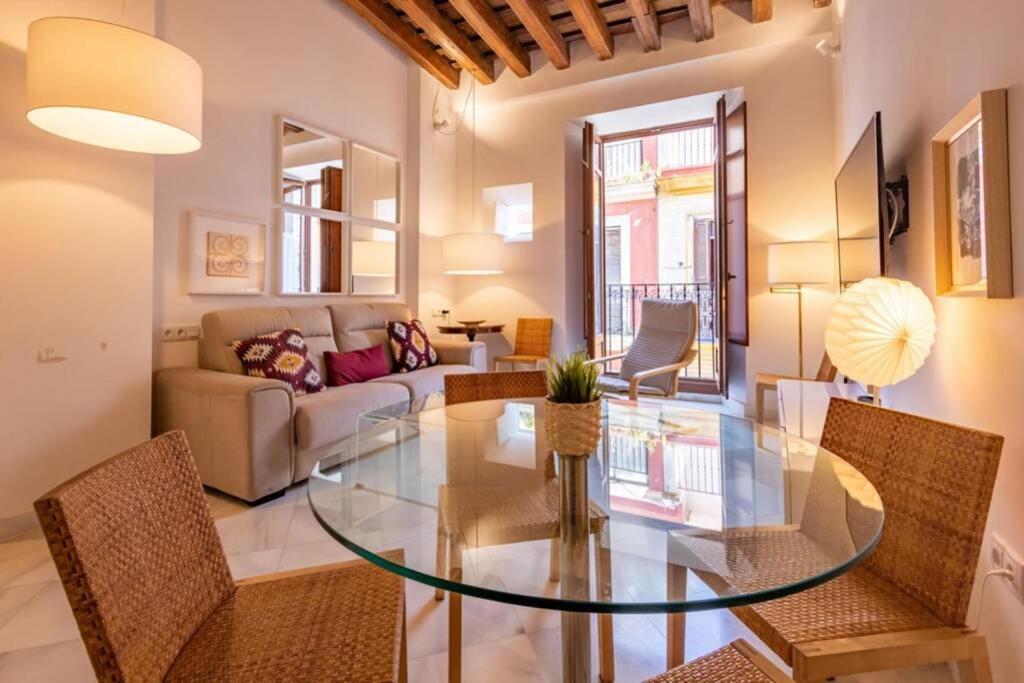 Apartment Hernando Colon Deluxe By Valcambre *