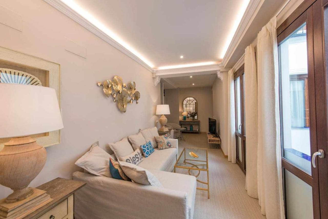 Luxe Carlos Cañal *