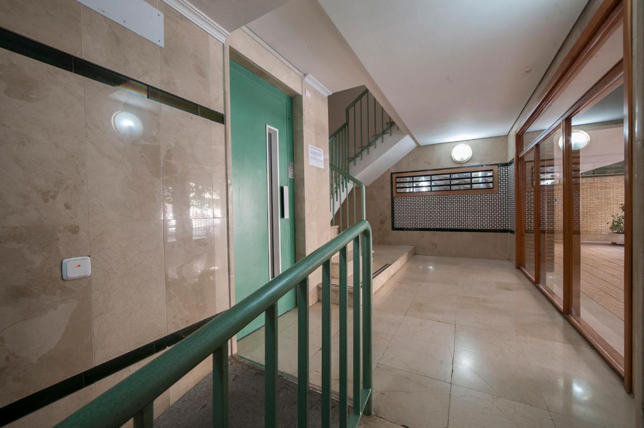 Habitación en casa particular Atanasio Barron Sevilla