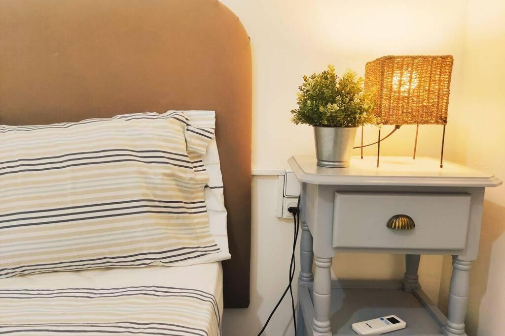 Apartment Homeyseville-duplex Con Terraza Santa Cruz 5 Pax, Parking Optional *