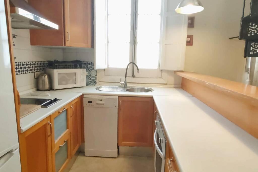 Homeyseville-duplex Con Terraza Santa Cruz 5 Pax, Parking Optional Seville