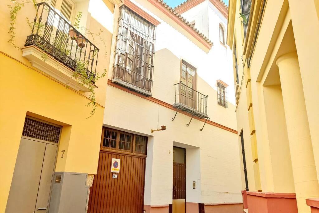Homeyseville-duplex Con Terraza Santa Cruz 5 Pax, Parking Optional * Seville