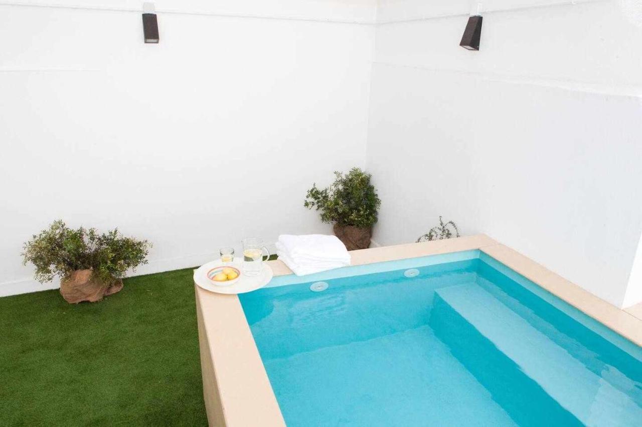 Isg Alhondiga Piso Nuevo Piscina Casco Antiguo8p Apartment *