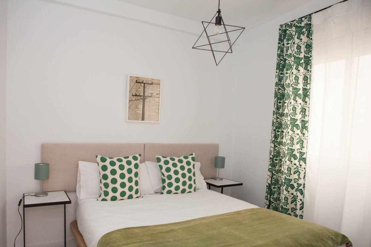 Apartment Isg Alhondiga Piso Nuevo Piscina Casco Antiguo8p Seville