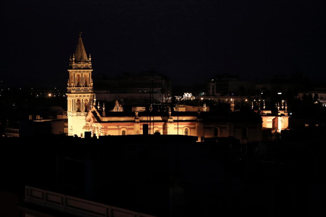 Apartment Cathedral View - Triana Apartment Seville