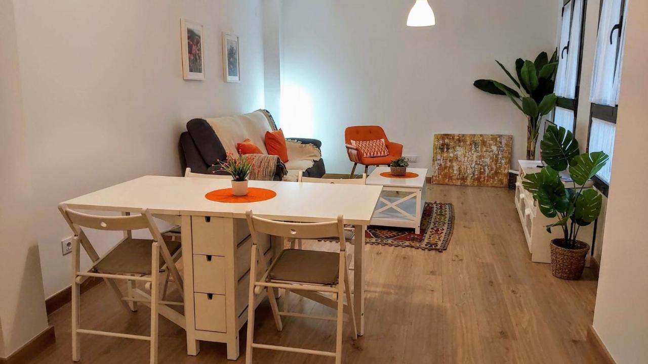 Misterhost Duplex Centrico Y Tranquilo Wifi Smarttv * Seville