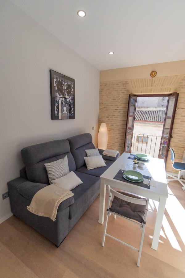Apartment Chic & Cool By Rentalsevilla Seville