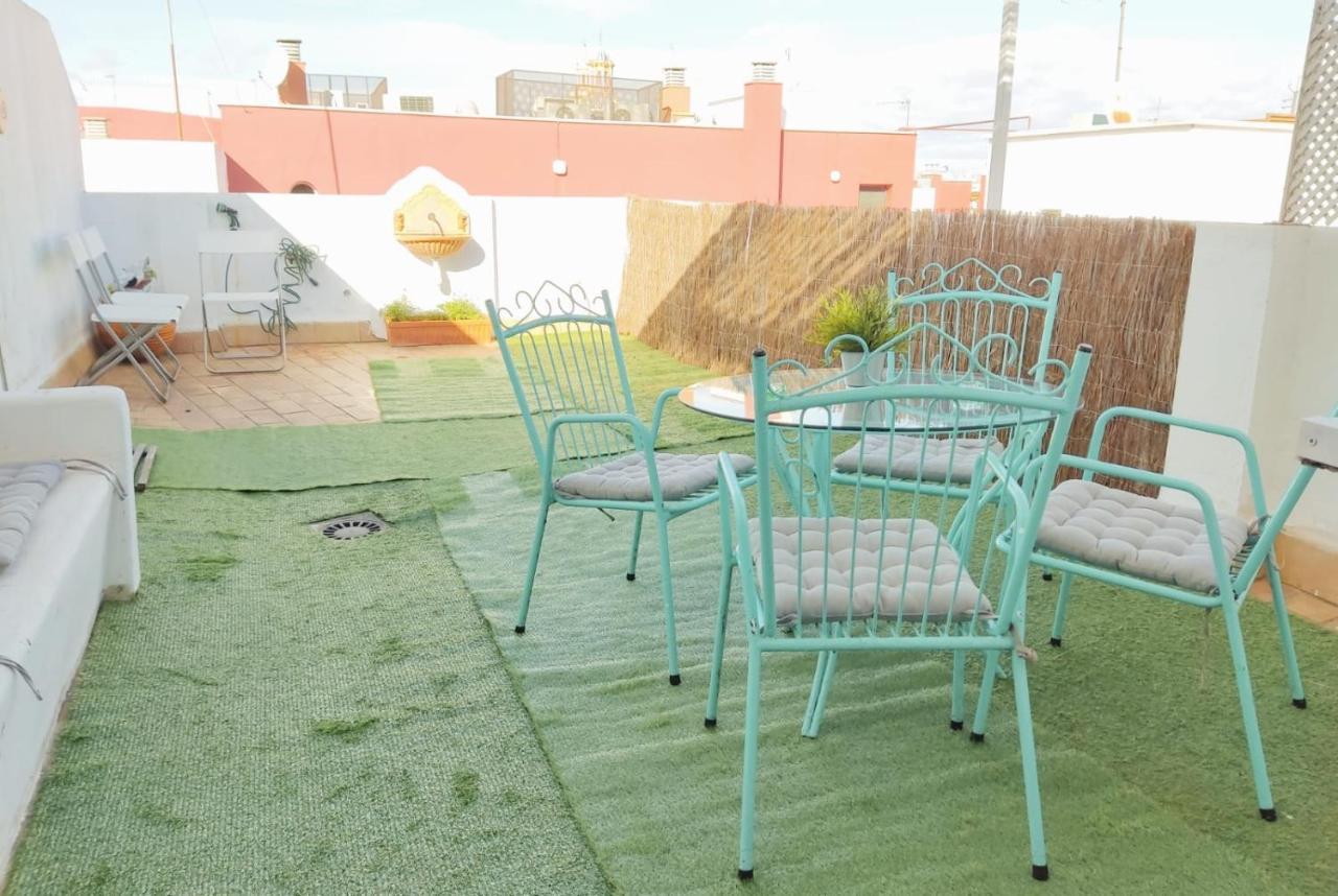 Apartment Homeyseville-duplex Con Terraza Santa Cruz 5 Pax, Parking Optional Seville