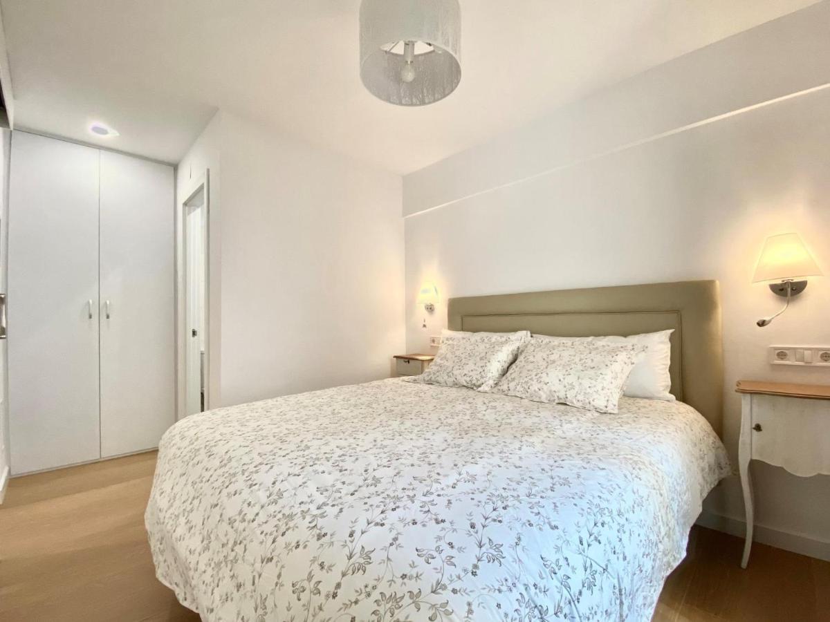 Apartment Tr3 Aparcamiento Incluido Familias Loft Almirante Seville