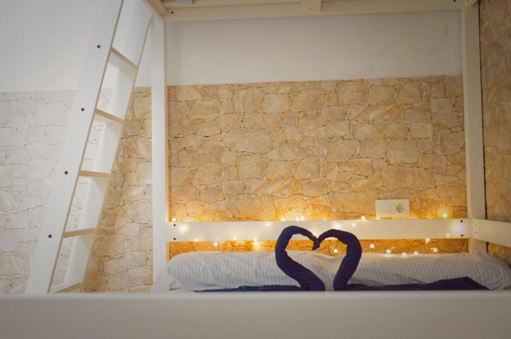 Corral De La Alameda Apartment