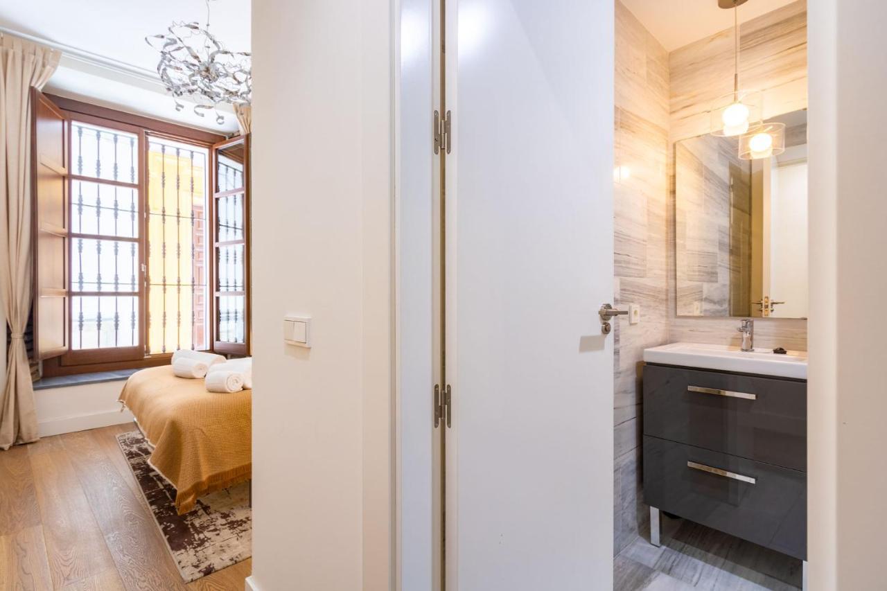 Angeles Santa Cruz Deluxe By Valcambre Apartamento Sevilla