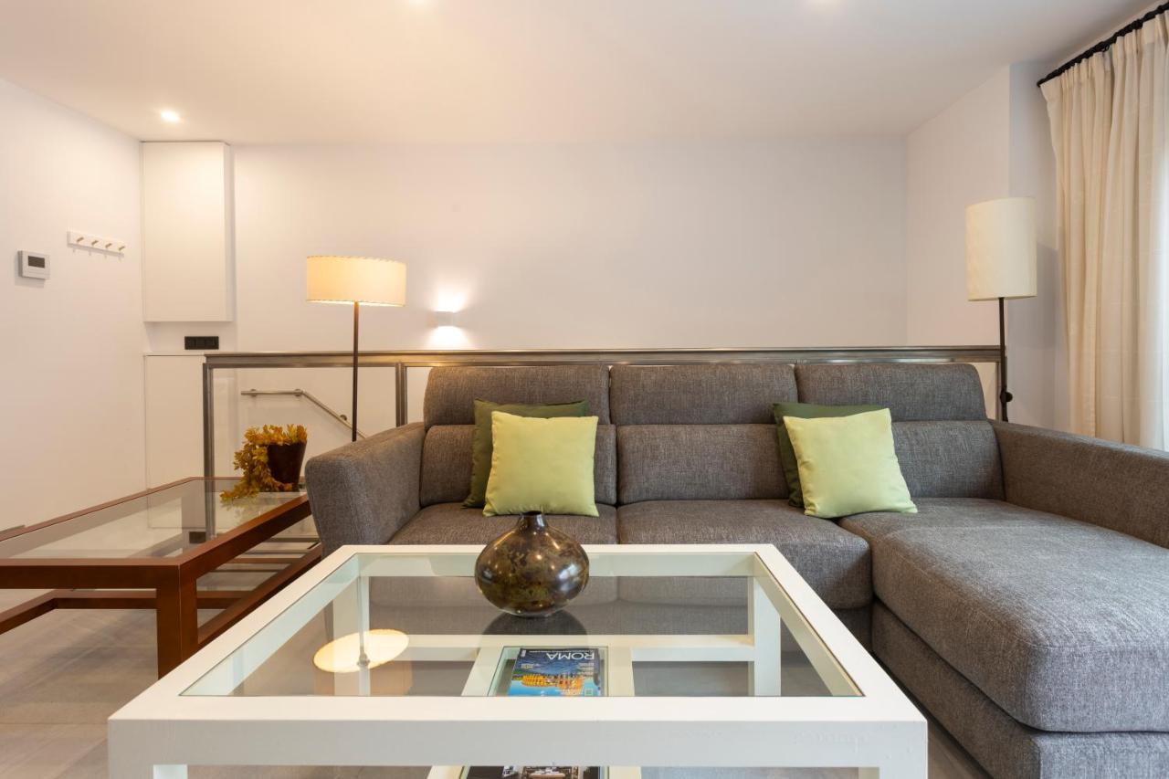Bajeles Duplex-atico Urban Apartment *