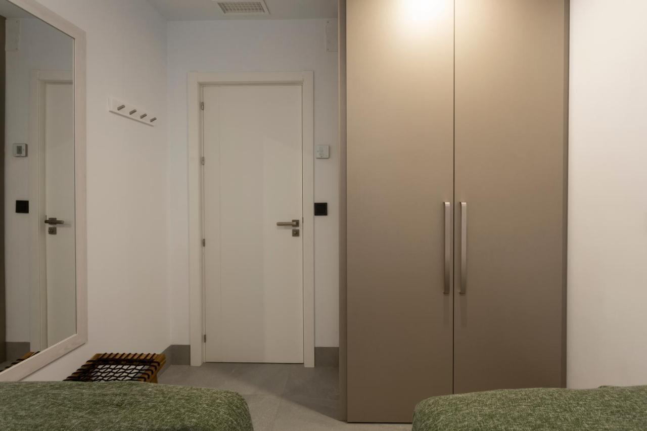 Bajeles Duplex-atico Urban Apartment