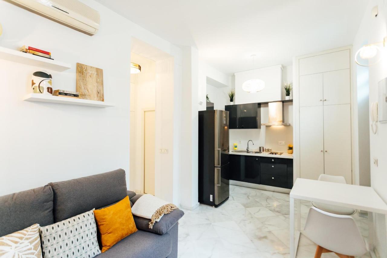 Modern And Wide- 1bd 1bth- Triana *