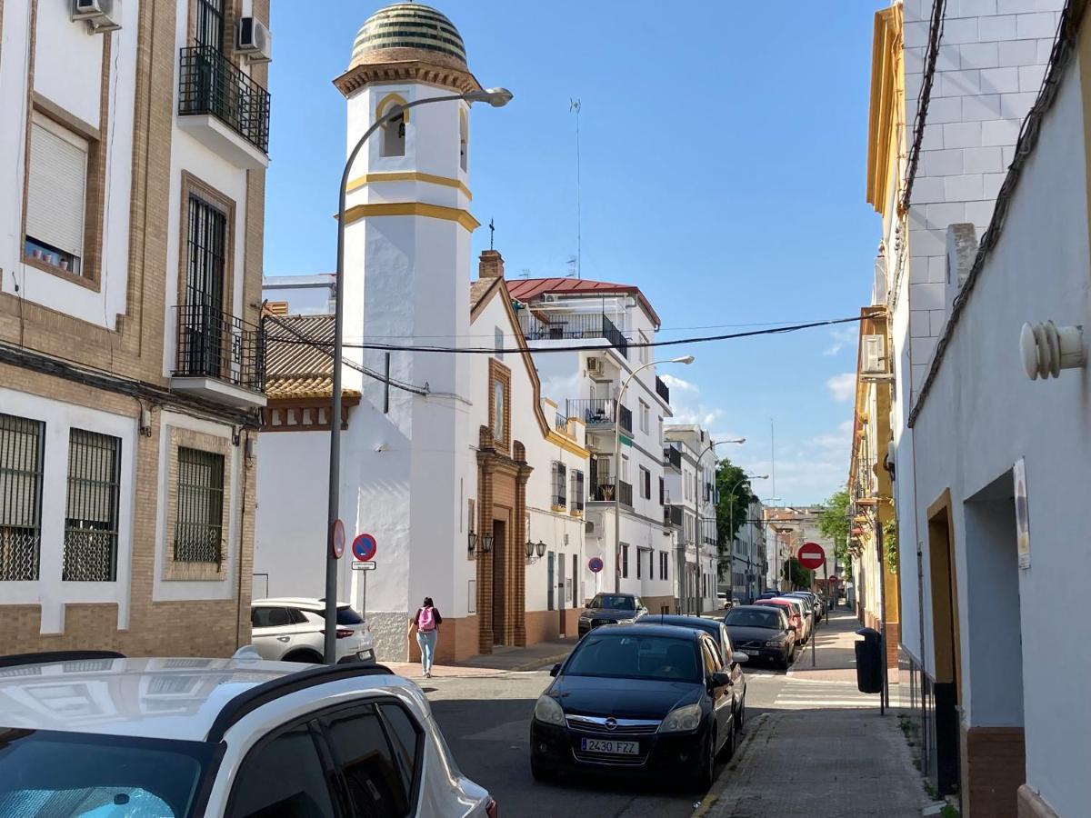 Apartamento Acogedor En Semisótano Con Patio Y Cerca De La Plaza De España Sevilla