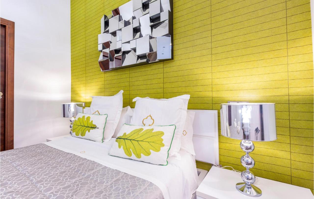 Stunning In With Wifi Apartment *