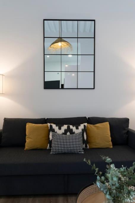 O&l Punonrostro Bright Minimalist *