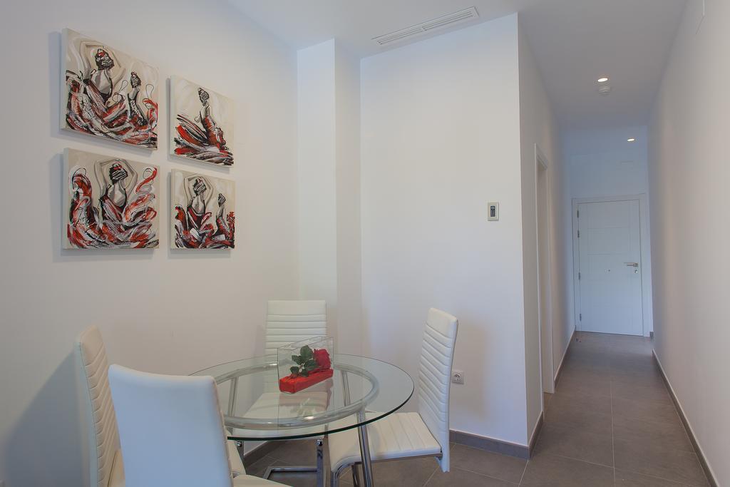 Reservaloen Terrazas De La Catedral Apartment Seville