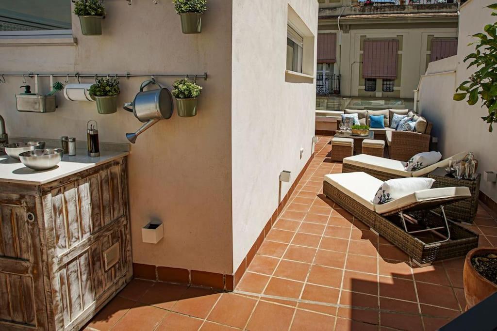 Mini In The Heart Of For Exclusive Usage * Seville